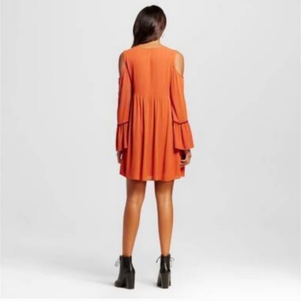 Xhilaration | Cold Shoulder Boho Dress